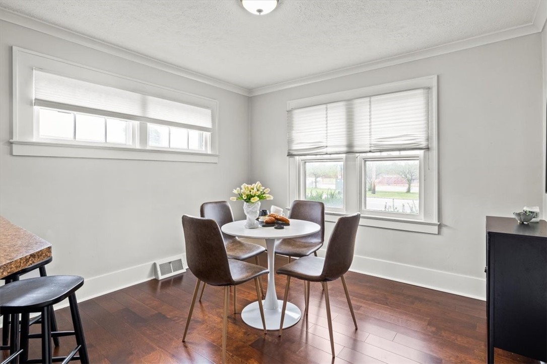 1568 Winton Road North Irondequoit, NY 14609 - Photo 8 of 33