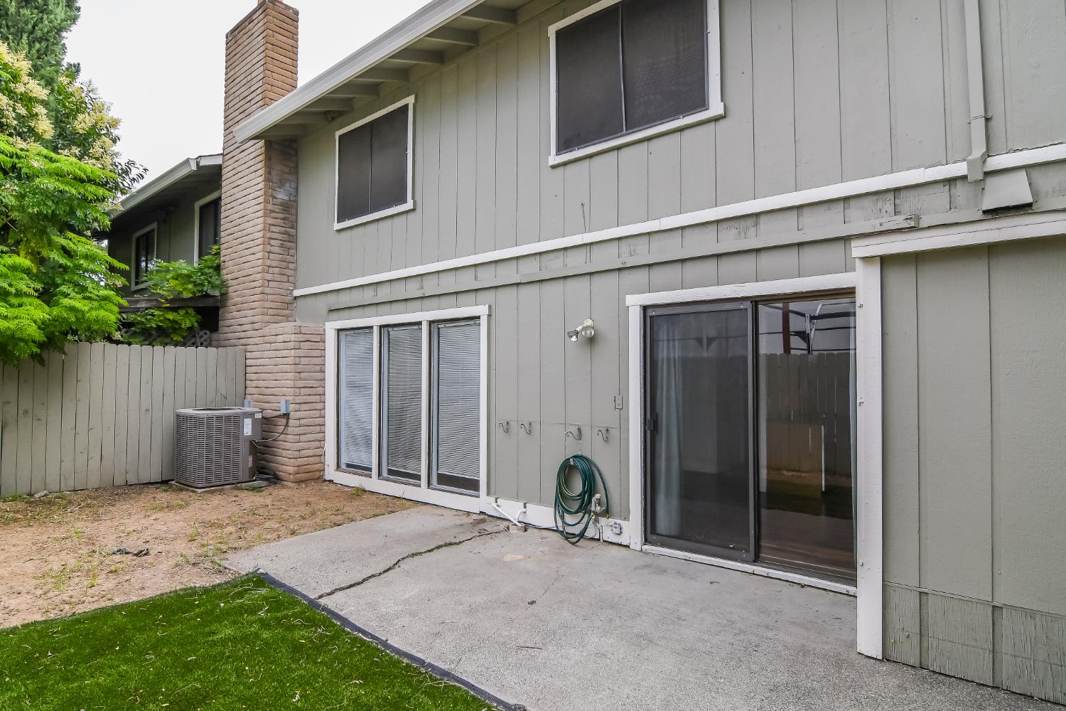 1139 Rivara Circle Sacramento, CA 95864 - Photo 59 of 72 a backyard of a house with seating space