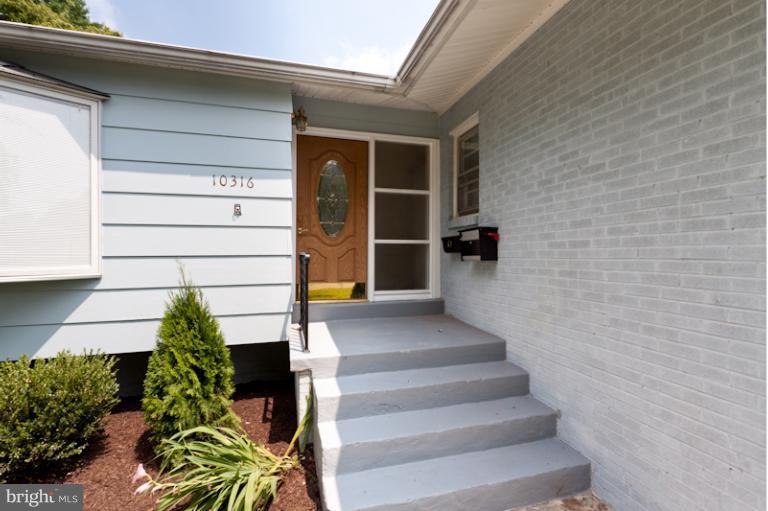 10316 Wood Road Fairfax, VA 22030 - Photo 3 of 21 Exterior (Front)