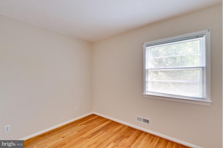10316 Wood Road Fairfax, VA 22030 - Photo 8 of 21 Bedroom # 2