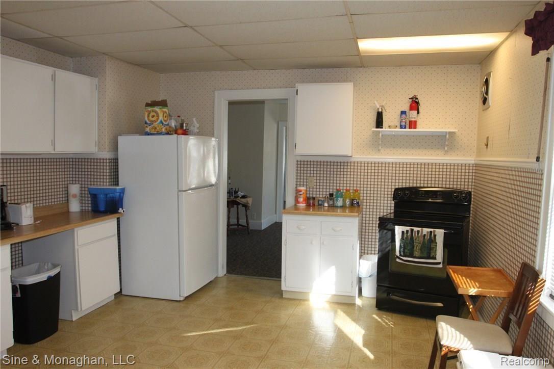 205 Muir Road Grosse Pointe, MI 48236 - Photo 23 of 60 IMG_5083.JPG