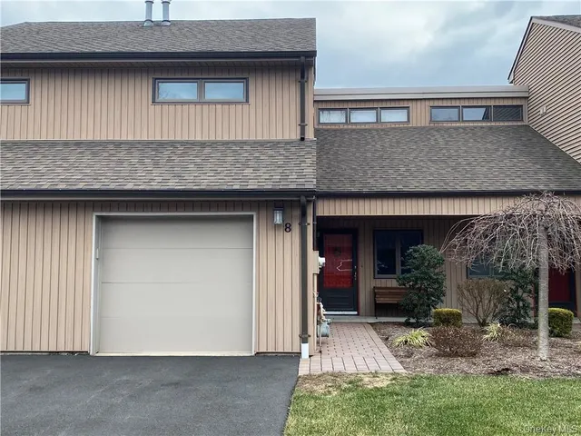 $577,000 | 8 Contempra Circle, Tappan, NY 10983