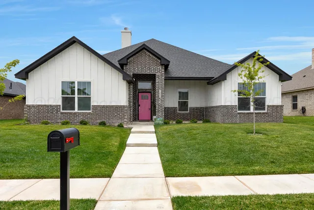 $415,000 | 8100 Pensacola Avenue, Amarillo, TX 79118