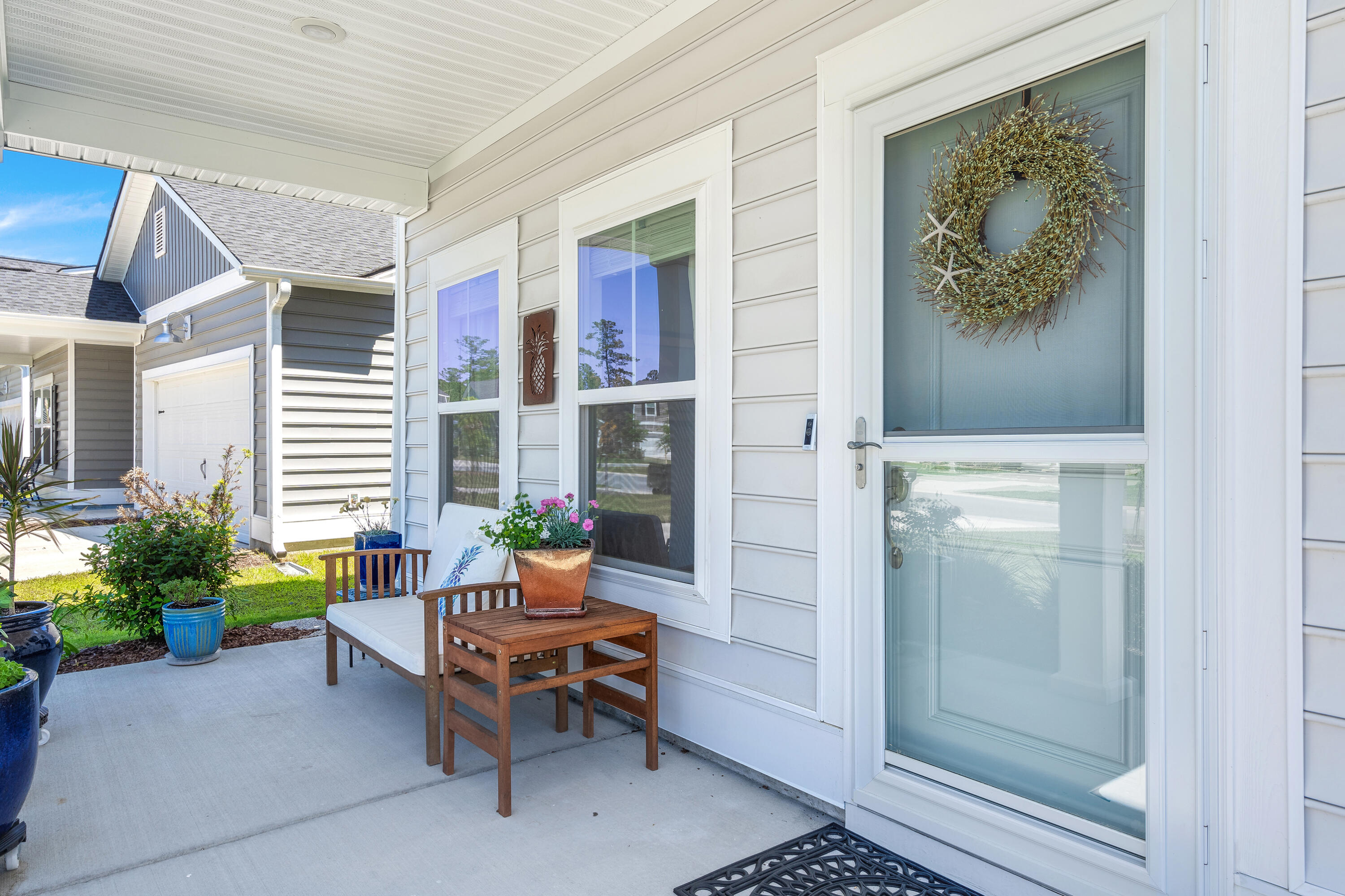 606 Macintyre Circle Summerville, SC 29486 - Photo 4 of 59 3