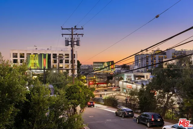 $1,449,999 | 8788 Shoreham Drive, Unit 23, West Hollywood, CA 90069