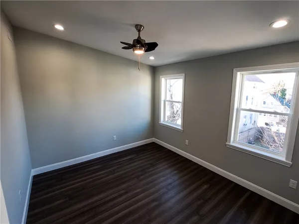 $2,500 | 33 Grand Street, Unit 2, Providence, RI 02907