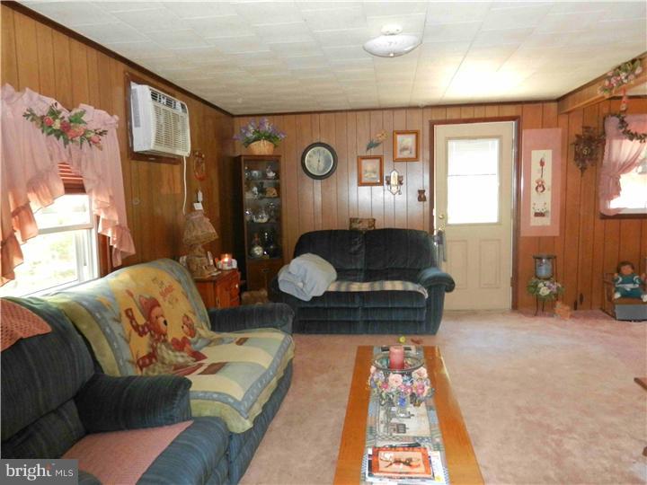 81 Station Road Leesburg, NJ 08327 - Photo 7 of 25