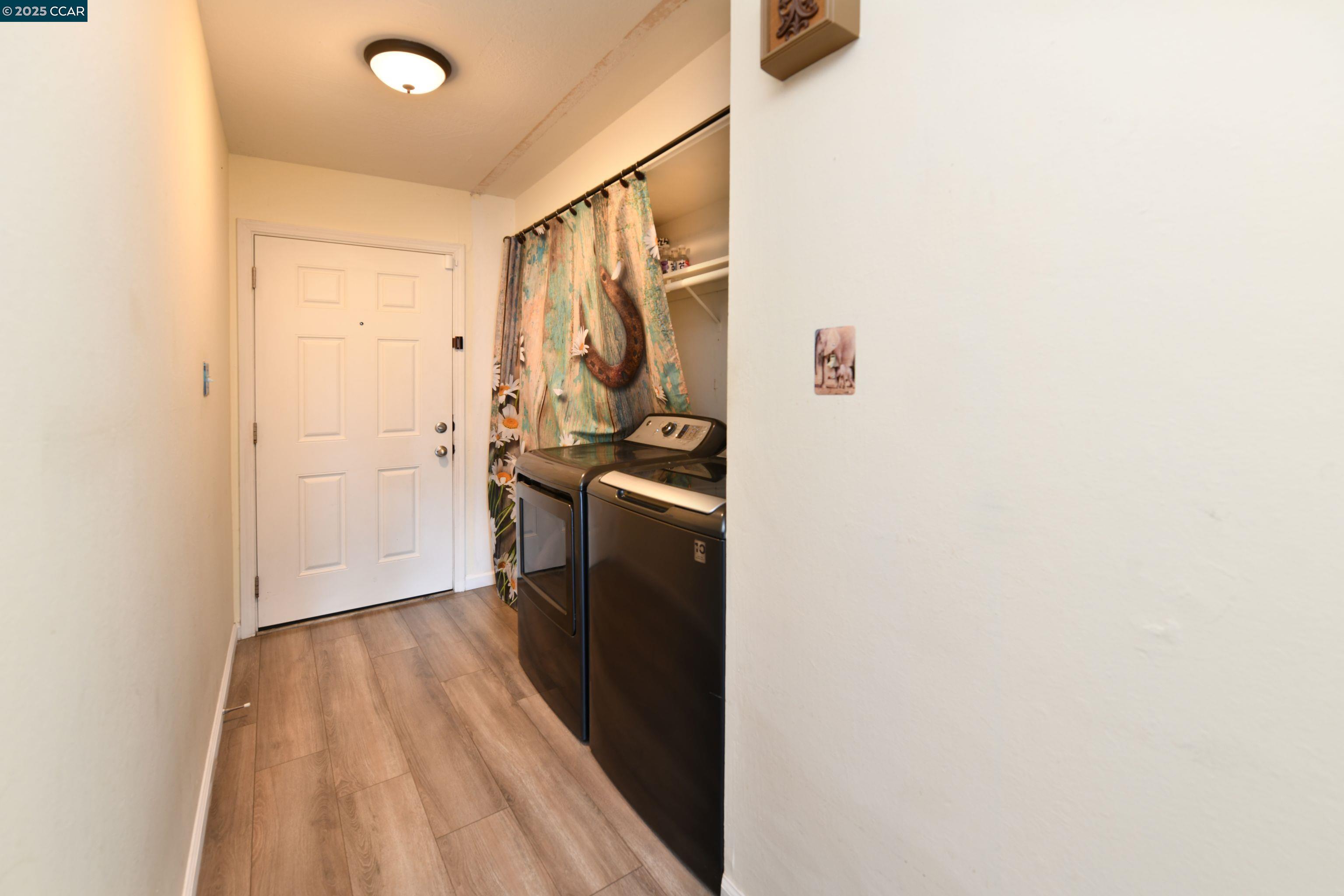 1984 Ascot Drive, Unit C Moraga, CA 94556 - Photo 19 of 36