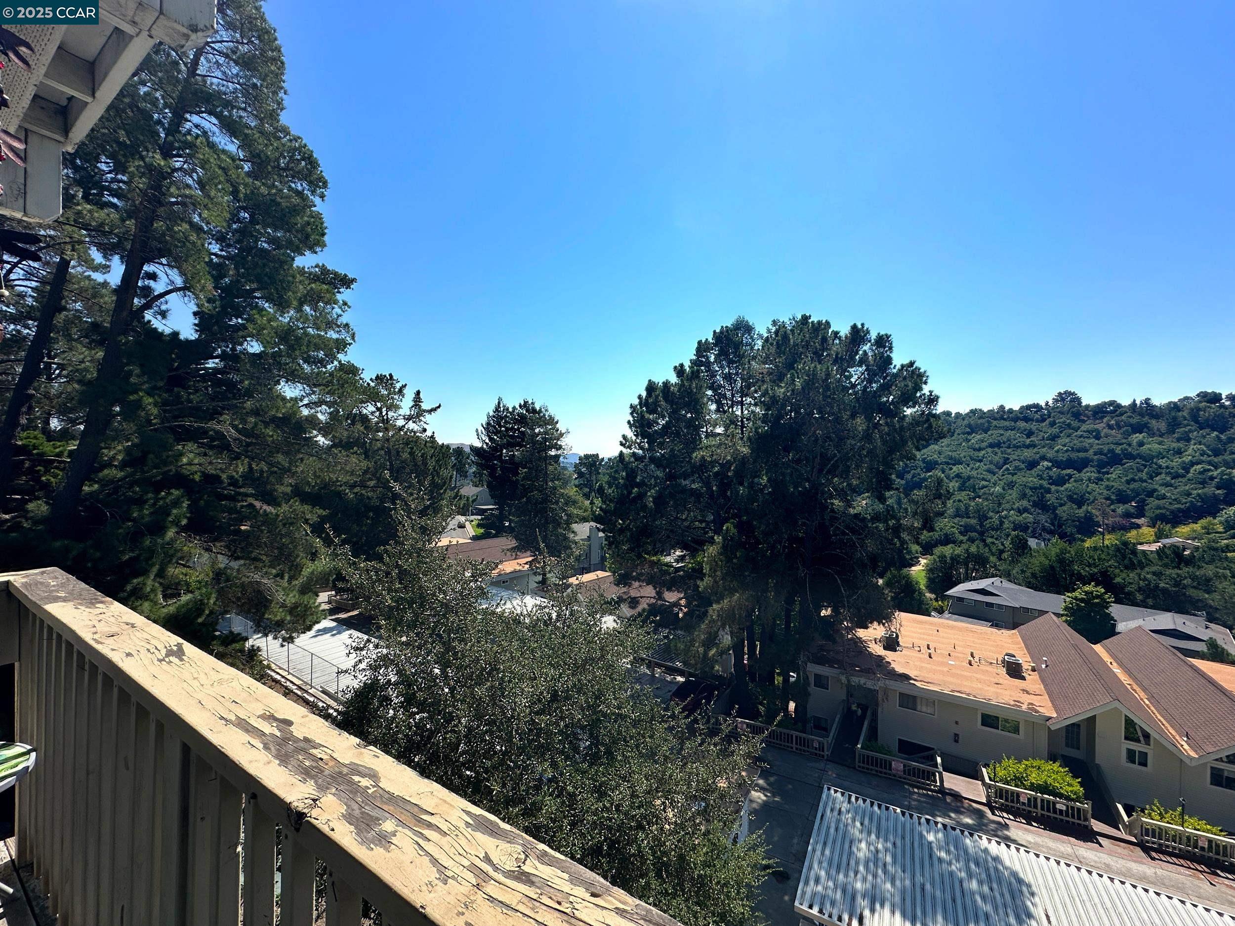 1984 Ascot Drive, Unit C Moraga, CA 94556 - Photo 22 of 36