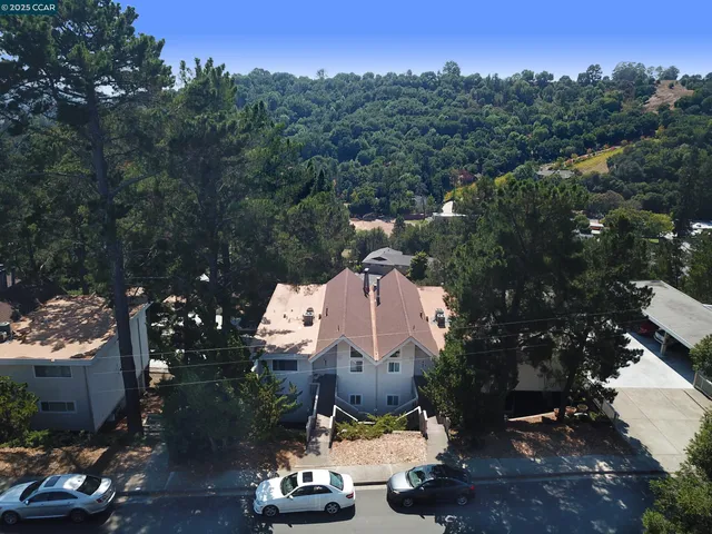 $530,000 | 1984 Ascot Drive, Unit C, Moraga, CA 94556