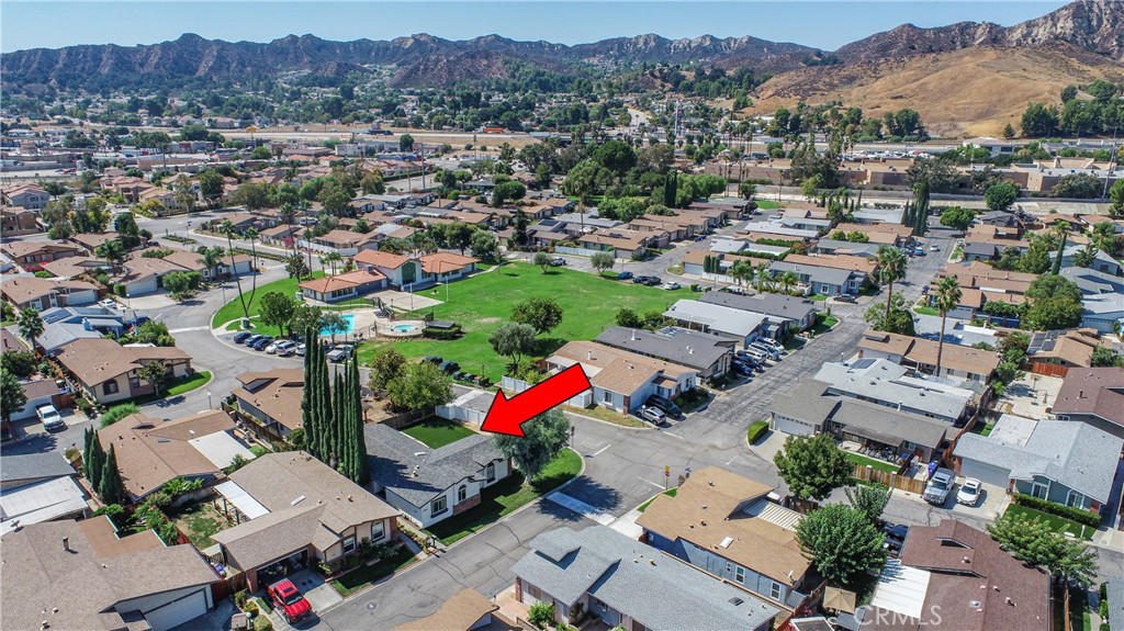 27568 Ruby Lane Castaic, CA 91384 - Photo 34 of 34 an aerial view of a city with lots of residential buildings