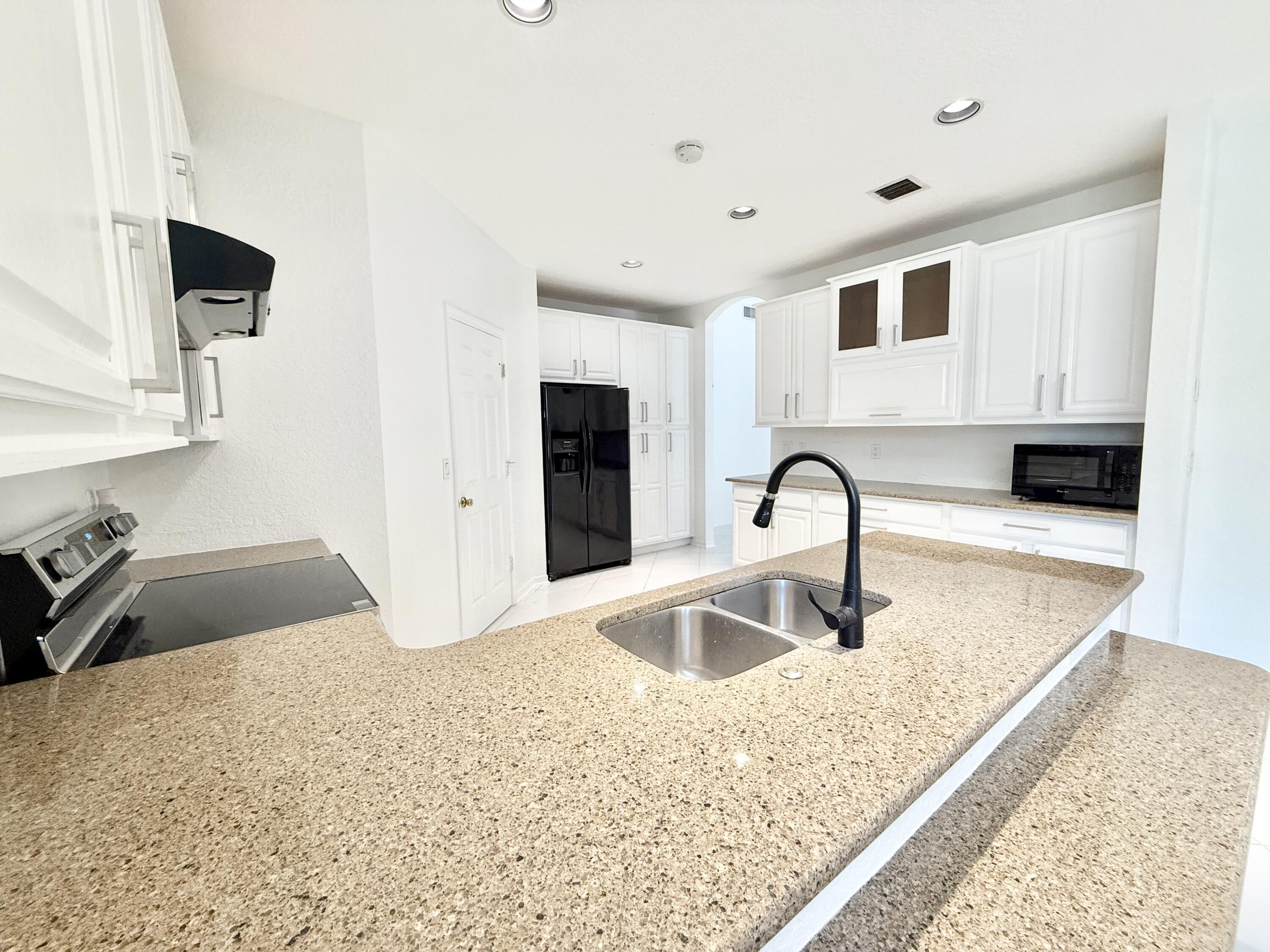 12310 Riverfalls Court Boca Raton, FL 33428 - Photo 11 of 30 Granite Kitchen
