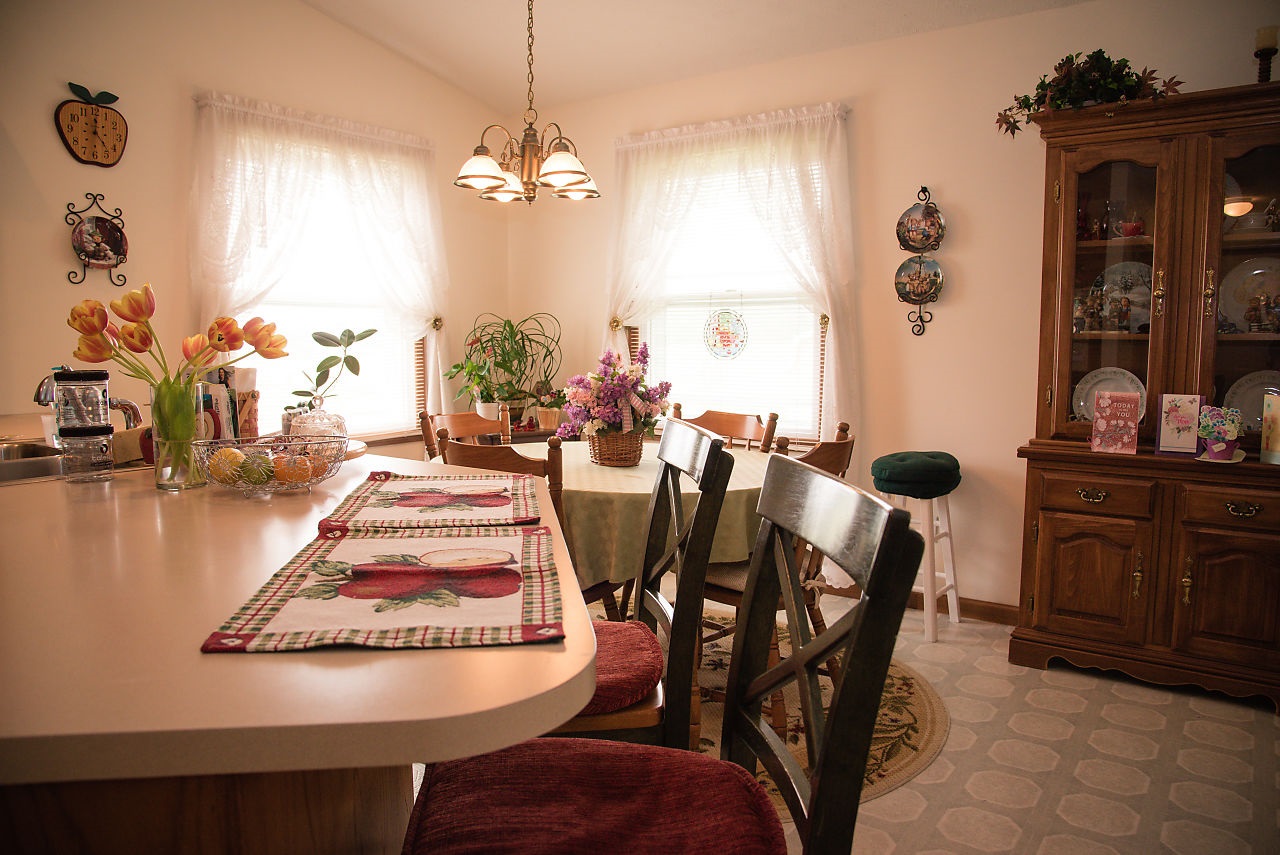 1263 North Riverwood Ranch Road Warsaw, IN 46580 - Photo 12 of 36 Gallery Image 12