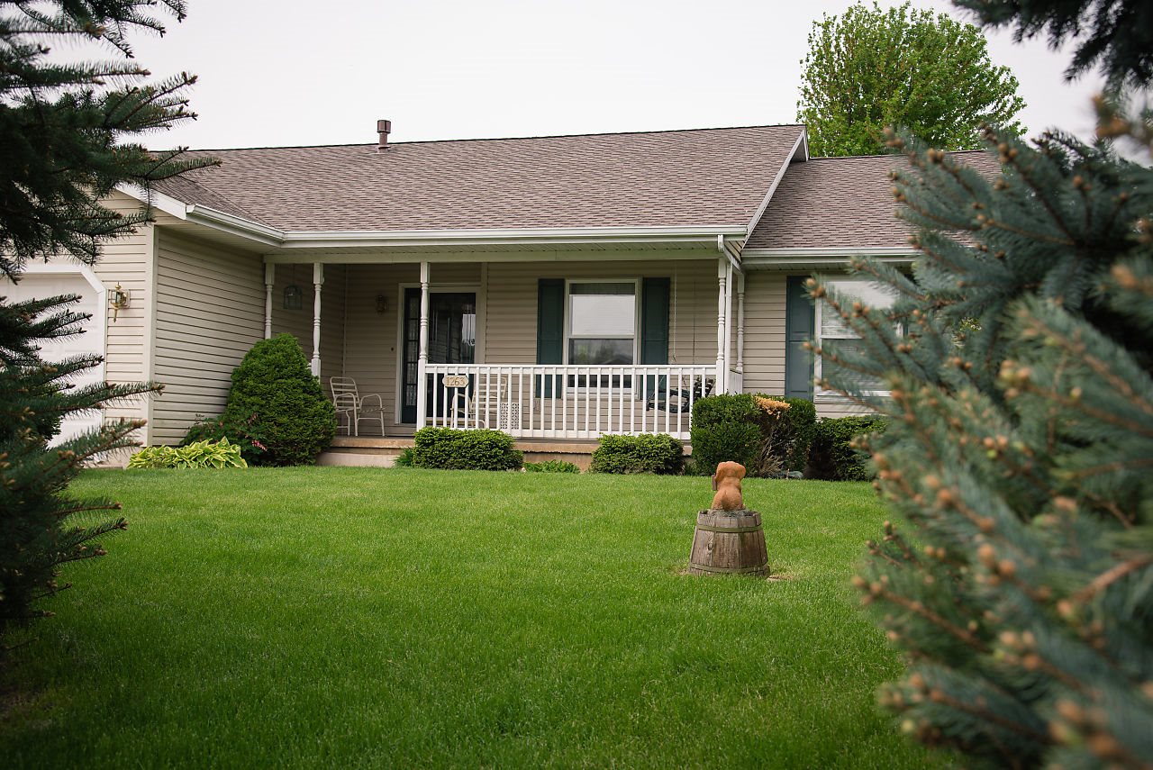 1263 North Riverwood Ranch Road Warsaw, IN 46580 - Photo 4 of 36 Gallery Image 4