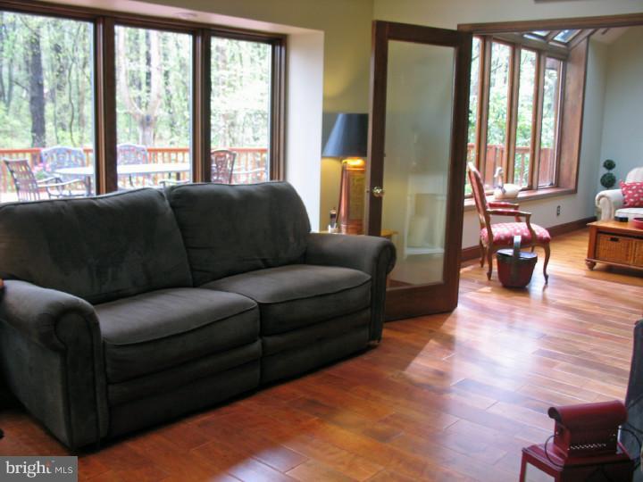 25 Pine Road Medford, NJ 08055 - Photo 11 of 25 Family Room