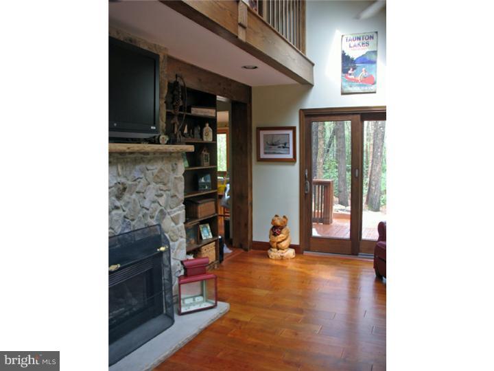 25 Pine Road Medford, NJ 08055 - Photo 12 of 25 Family Room