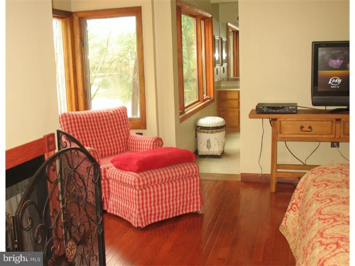 25 Pine Road Medford, NJ 08055 - Photo 18 of 25 Master Bedroom
