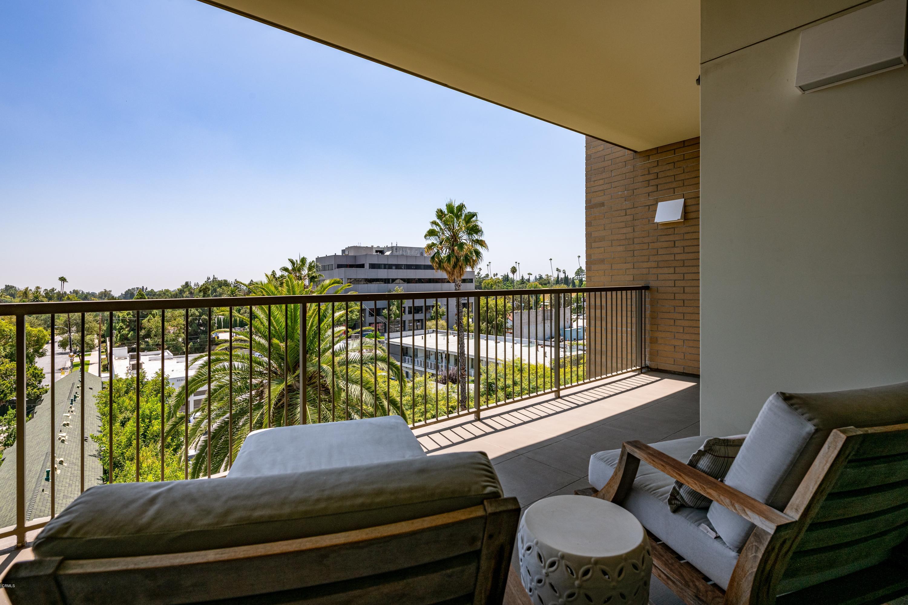 920 Granite Drive, Unit 509 Pasadena, CA 91101 - Photo 15 of 26 a view of balcony with couch