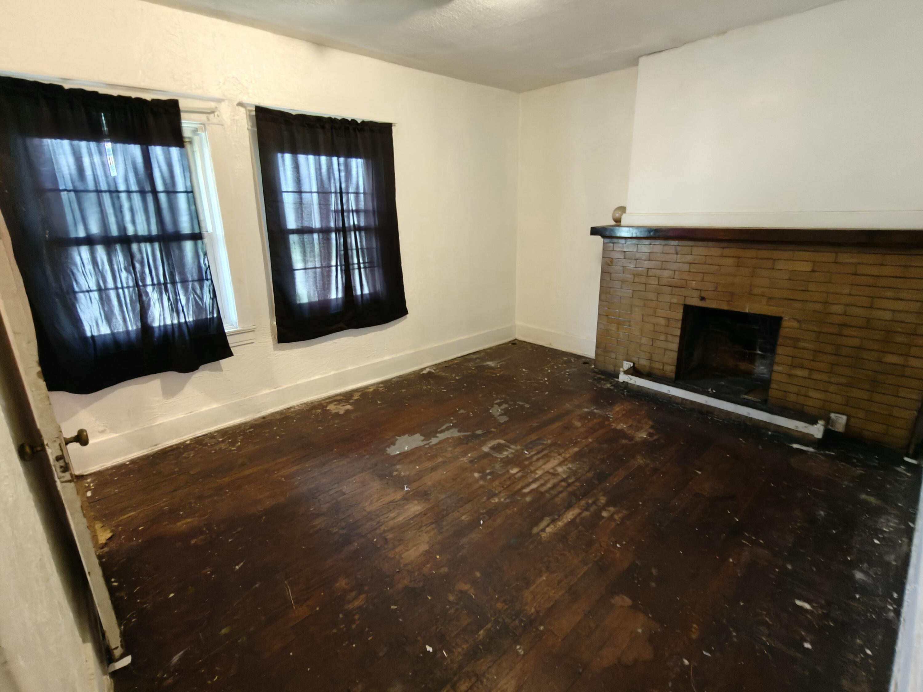 701 Tyler Street Gary, IN 46402 - Photo 20 of 37 3000x2250
