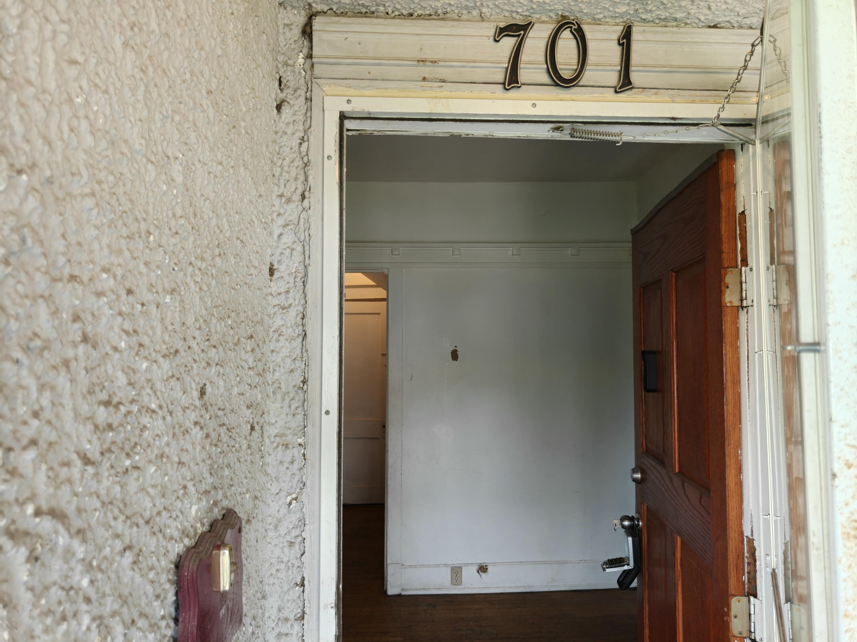 701 Tyler Street Gary, IN 46402 - Photo 3 of 37 3000x2250
