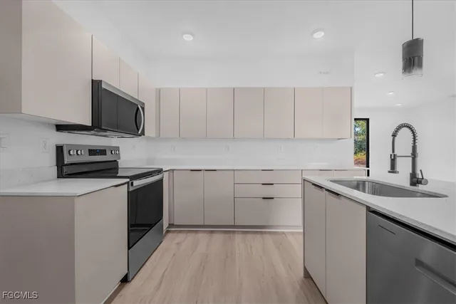 $269,900 | 7006 Patriot Court, LaBelle, FL 33935