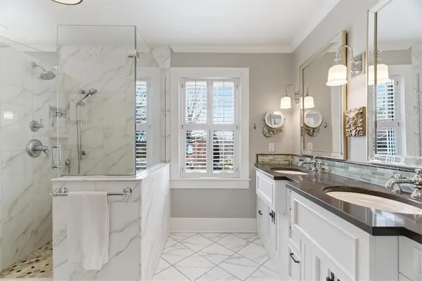 a bathroom with a sink and toilet