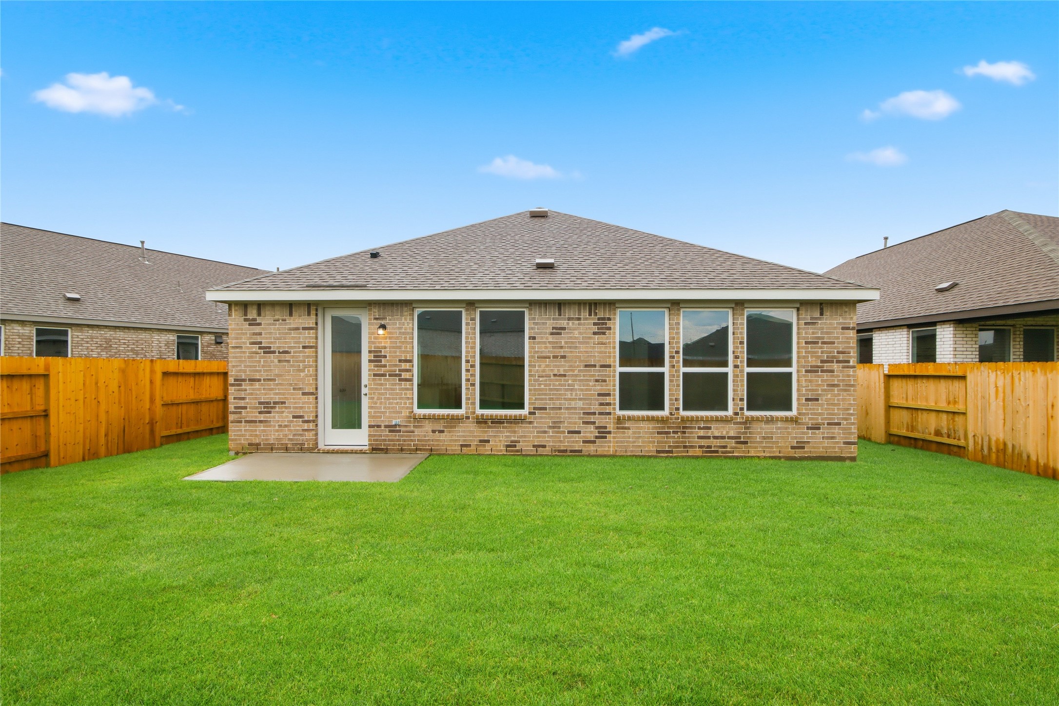 28927 Rustic Robin Lane Hockley, TX 77447 - Photo 24 of 25 a view of a house with a yard and sitting area