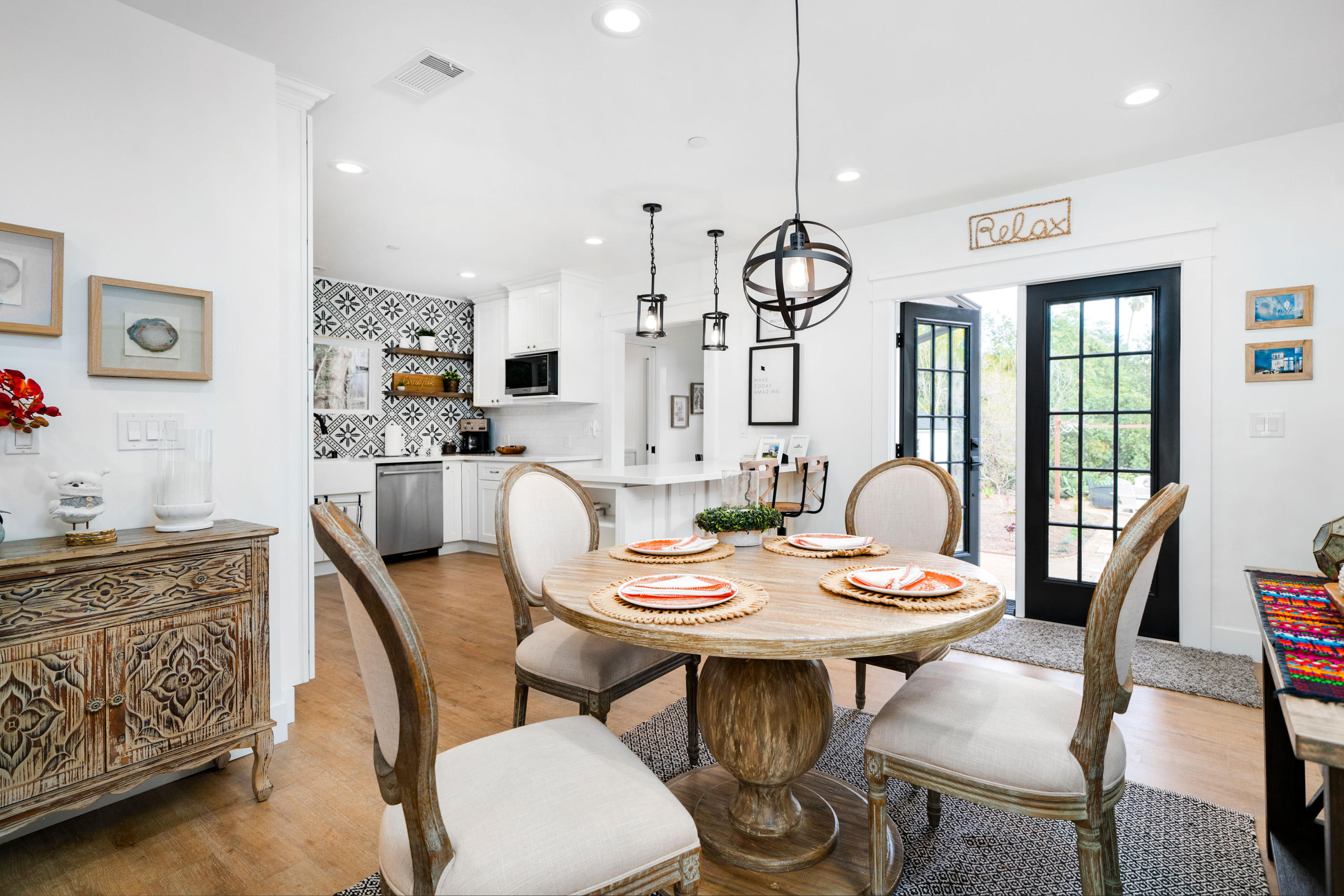 496 North La Cumbre Road Santa Barbara, CA 93110 - Photo 2 of 28 DSC08528