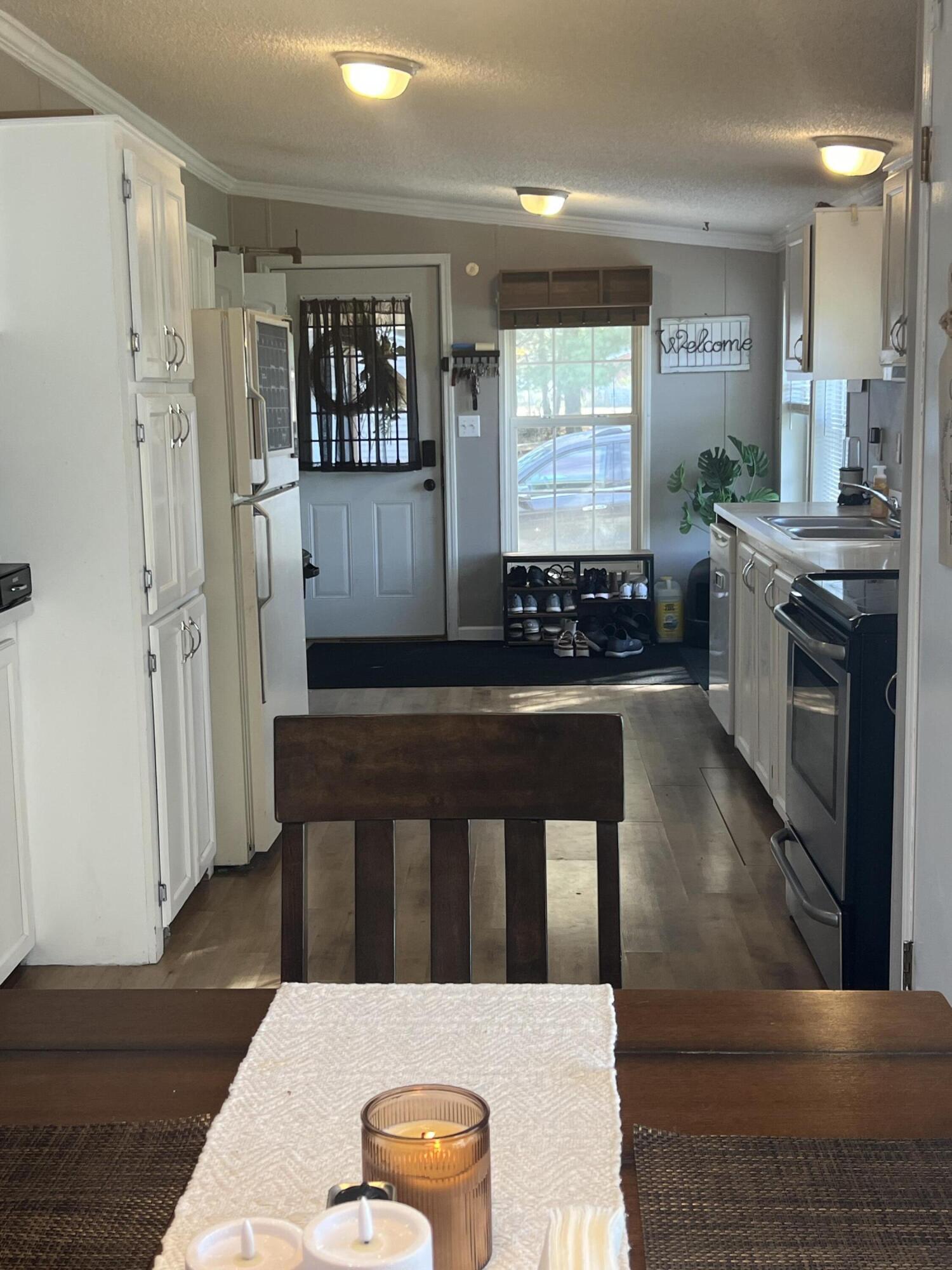 2160 North Shaytown Road Vermontville, MI 49096 - Photo 3 of 19 IMG_3580