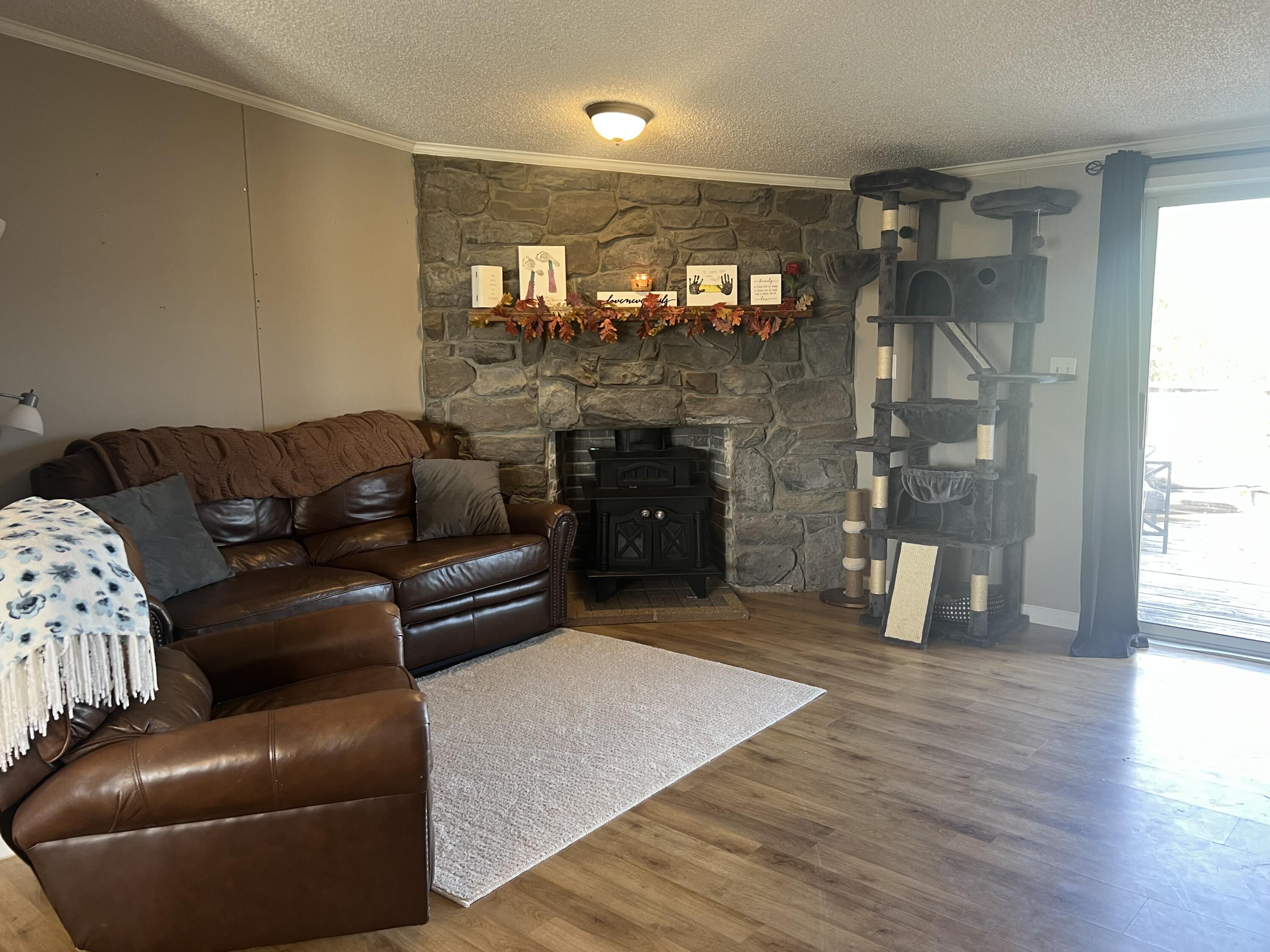 2160 North Shaytown Road Vermontville, MI 49096 - Photo 5 of 19 IMG_3583