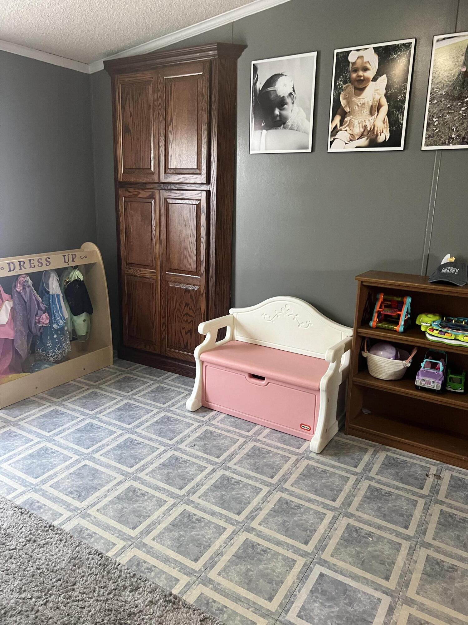 2160 North Shaytown Road Vermontville, MI 49096 - Photo 10 of 19 IMG_3575