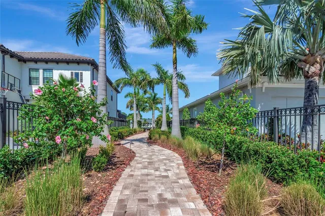 $4,650 | 4063 Rocky Shores Drive, Tampa, FL 33634