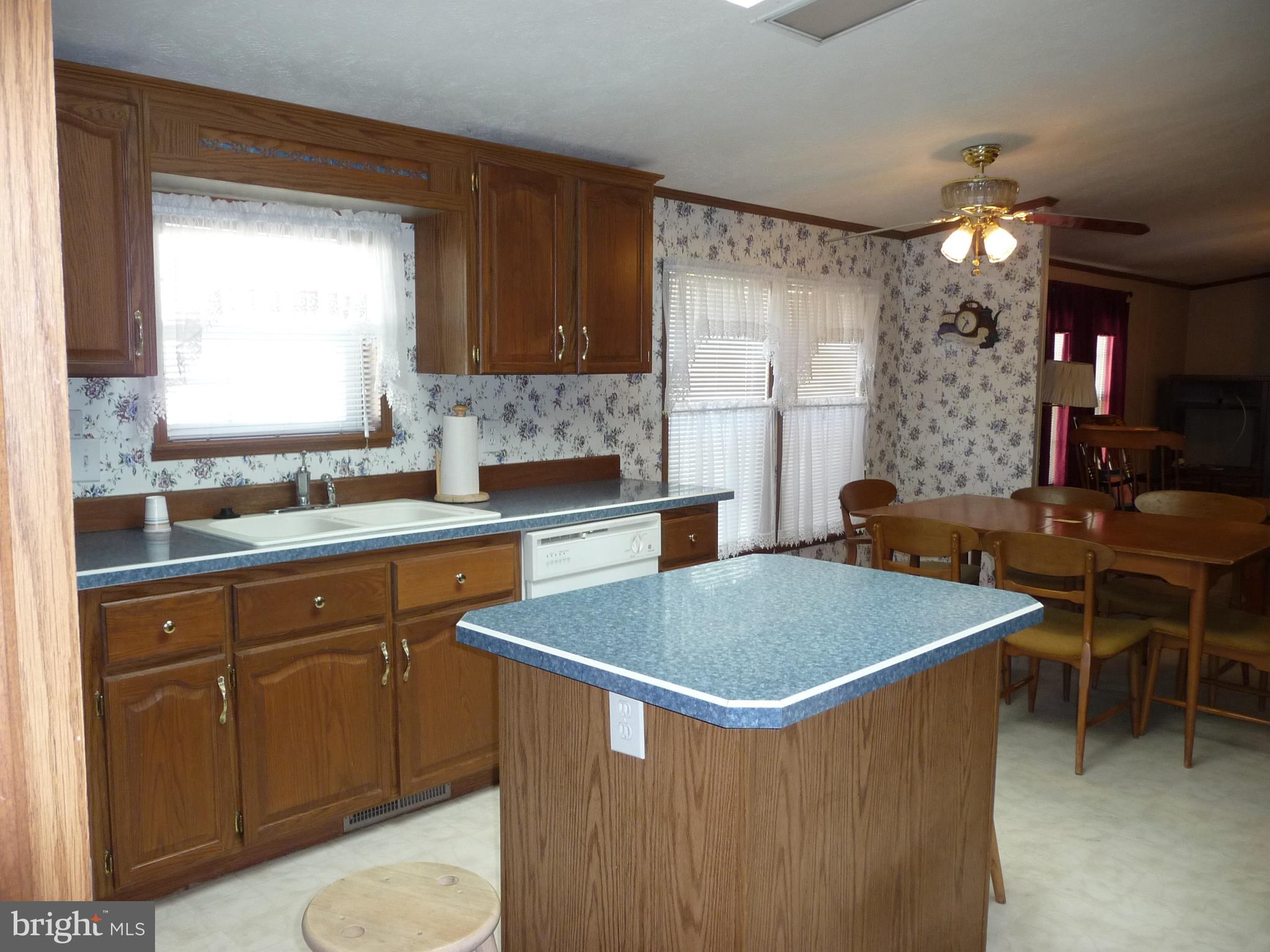 308 Ridge Road, Unit CEDAR Elizabethtown, PA 17022 - Photo 13 of 54 Kitchen Island