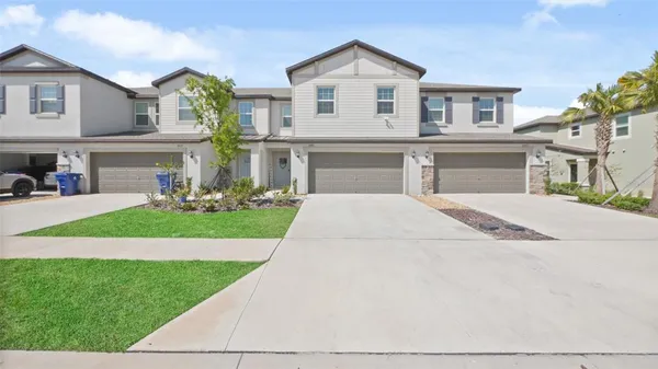 $2,500 | 10321 Honey Hammock Way, San Antonio, FL 33576