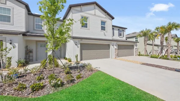 $2,500 | 10321 Honey Hammock Way, San Antonio, FL 33576