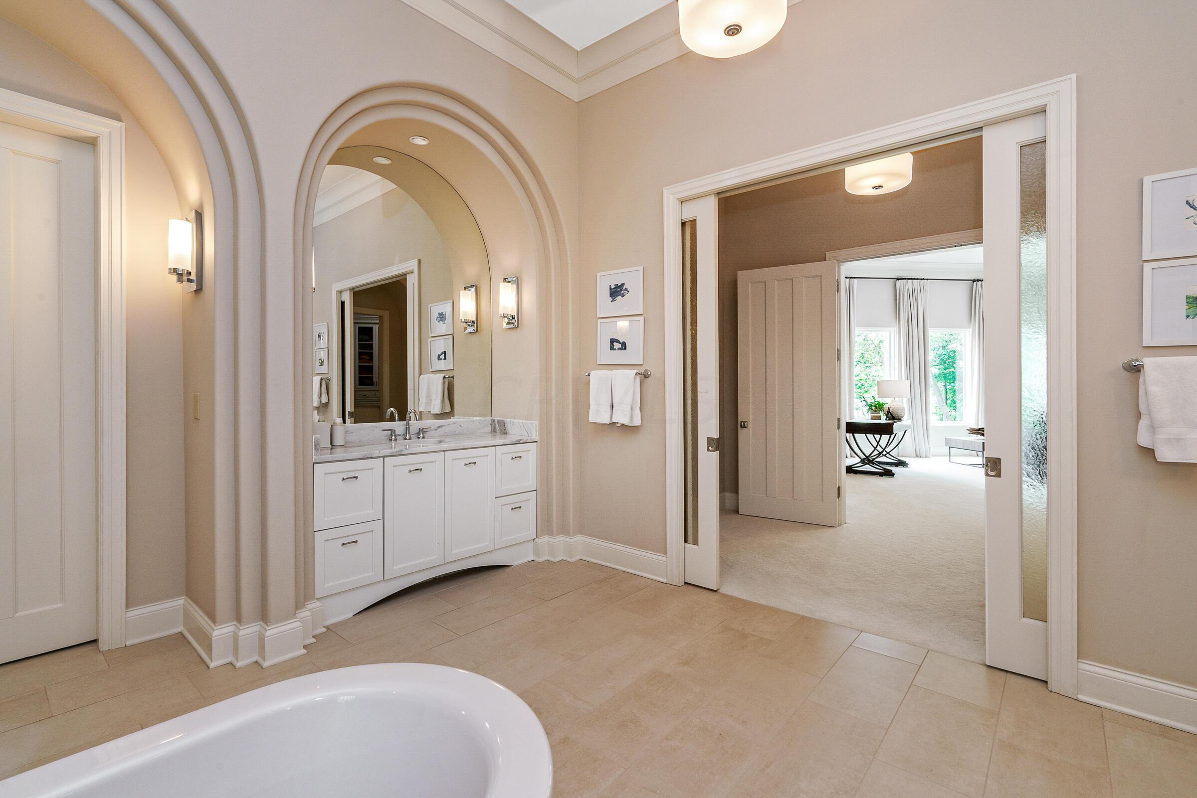 4304 Sunbury Road Galena, OH 43021 - Photo 36 of 62 Vanity