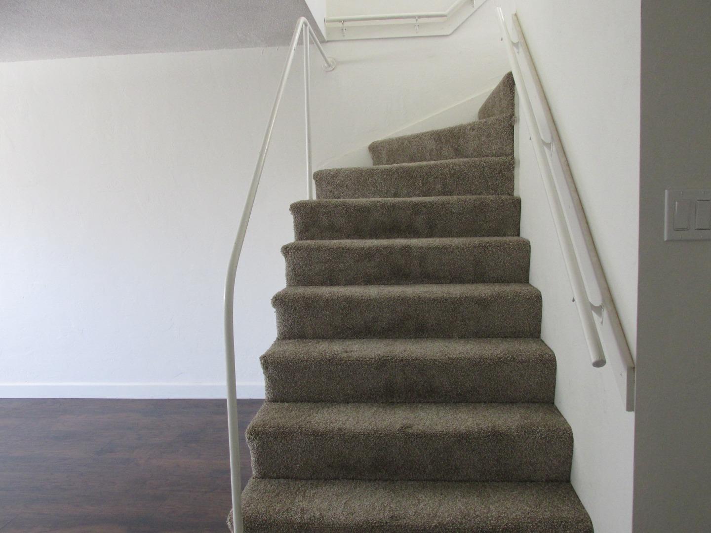 1610 Cienega Road Hollister, CA 95023 - Photo 16 of 35 a view of entryway