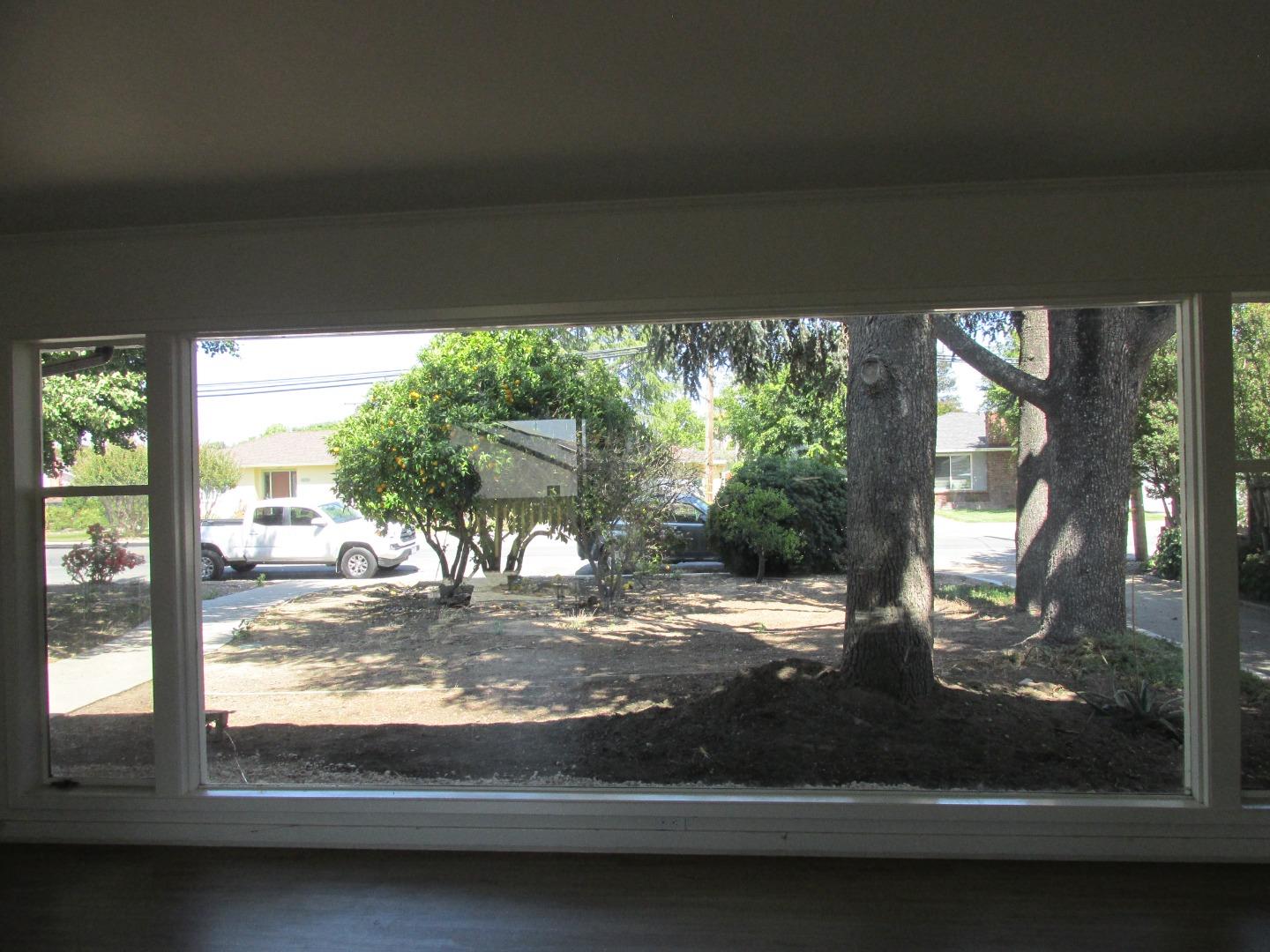 1610 Cienega Road Hollister, CA 95023 - Photo 2 of 35 a view of window in a living room