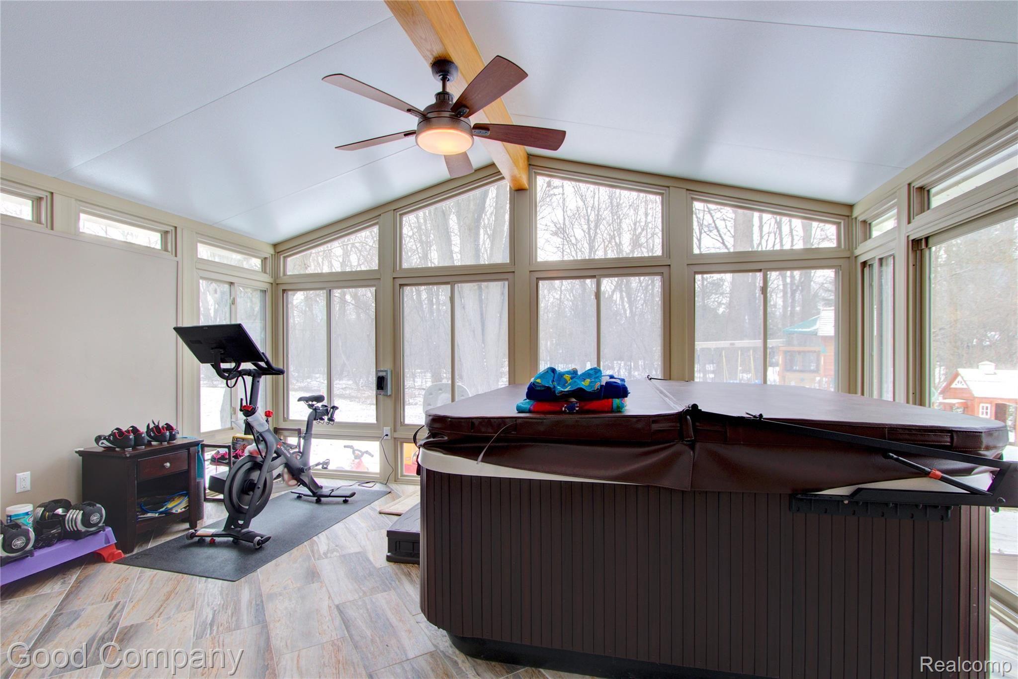 35190 Spring Hill Road Farmington, MI 48331 - Photo 21 of 53 35190 Spring Hill Rd. 22