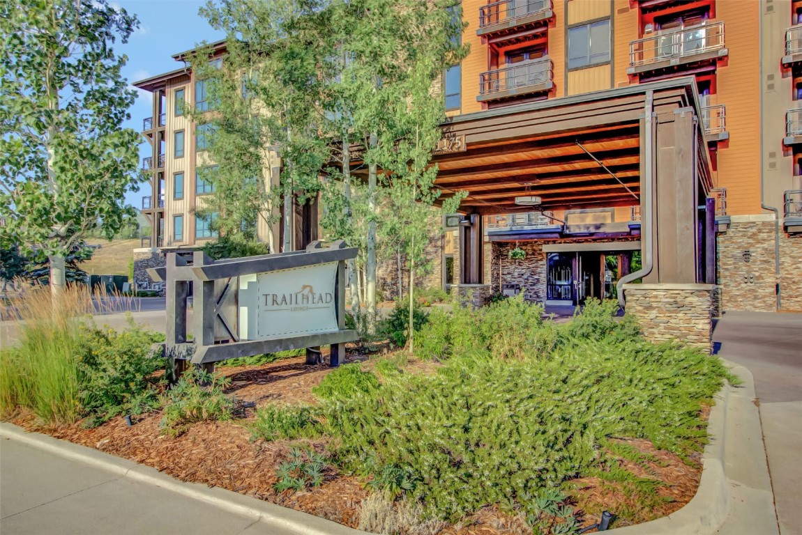 1175 Bangtail Way, Unit 4120 Steamboat Springs, CO 80487 - Photo 38 of 43 front view of a house with a small yard