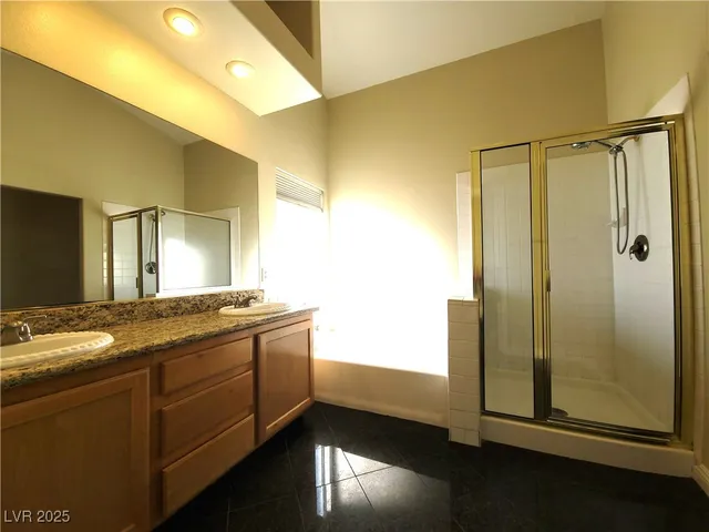 $2,250 | 1378 Silver Knoll Avenue, Las Vegas, NV 89123