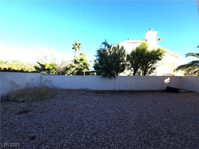 $2,250 | 1378 Silver Knoll Avenue, Las Vegas, NV 89123