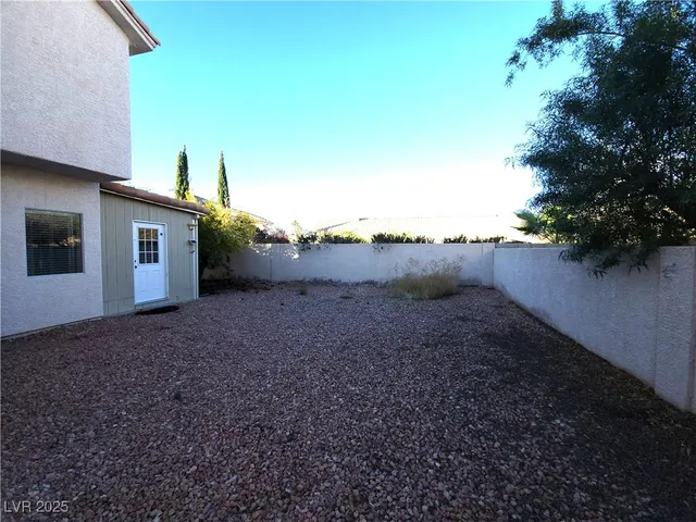 $2,250 | 1378 Silver Knoll Avenue, Las Vegas, NV 89123
