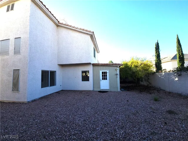 $2,250 | 1378 Silver Knoll Avenue, Las Vegas, NV 89123