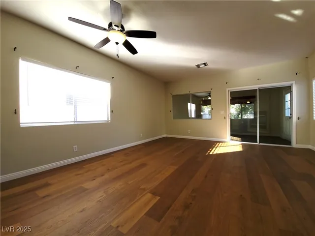 $2,250 | 1378 Silver Knoll Avenue, Las Vegas, NV 89123