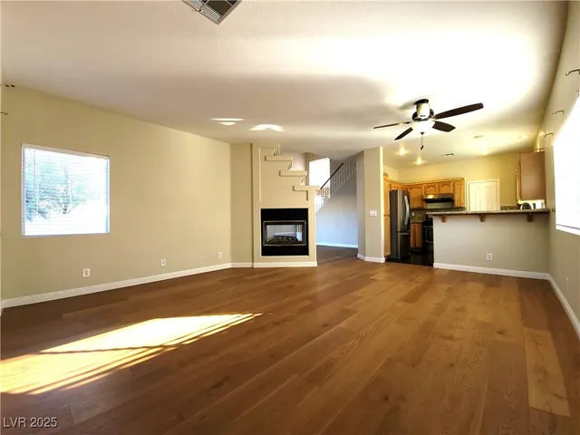 $2,250 | 1378 Silver Knoll Avenue, Las Vegas, NV 89123