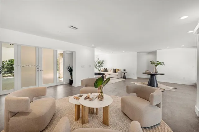 $3,999,000 | 13150 Southwest 69th Avenue, Pinecrest, FL 33156