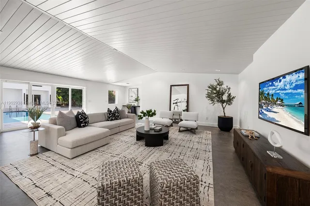 $3,999,000 | 13150 Southwest 69th Avenue, Pinecrest, FL 33156