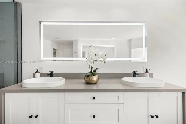 $3,999,000 | 13150 Southwest 69th Avenue, Pinecrest, FL 33156