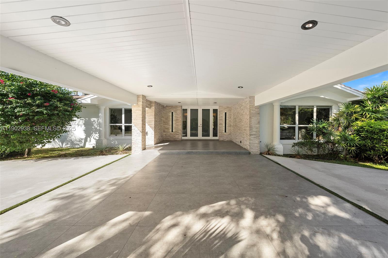 13150 Southwest 69th Avenue Pinecrest, FL 33156 - Photo 5 of 88